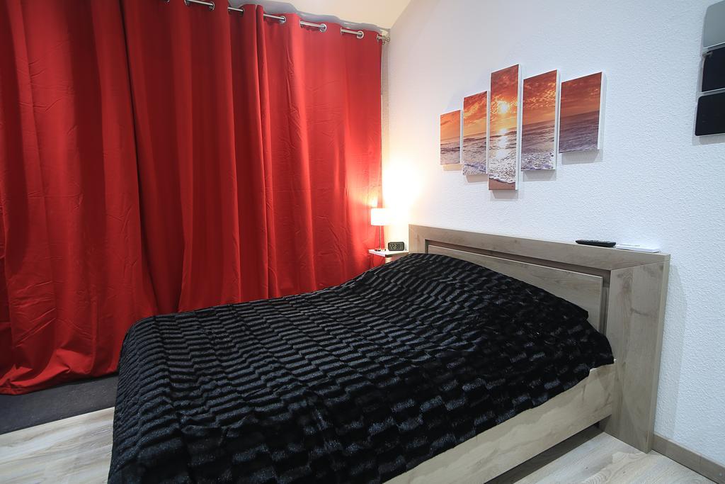 Appartamento Fp La Cigale Camaret-sur-Aigues Esterno foto